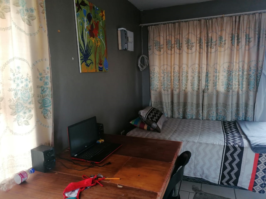 1 Bedroom Property for Sale in Willows Free State